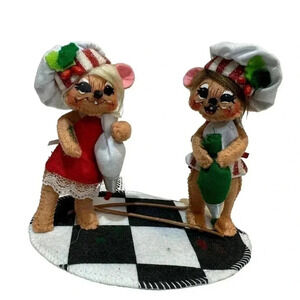 Annalee 4" Frosting Fight Mice - 2011